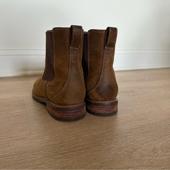 Ariat Wexford Waterproof Chelsea Boot - Picture 6 of 11